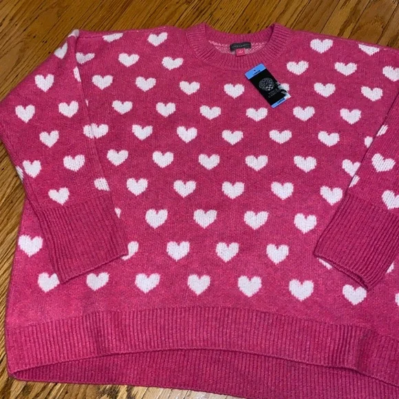 Vince Camuto Fuchsia and White Heart Sweater - Picture 1 of 8